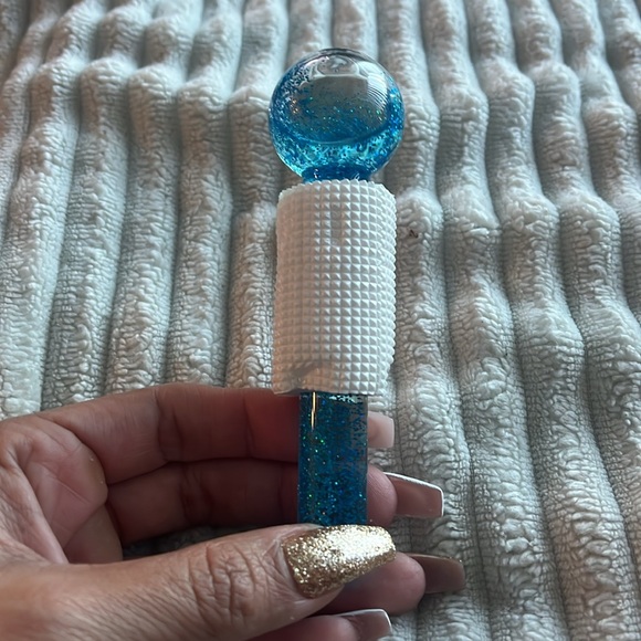 Globe Ice facial massager - Picture 2 of 4